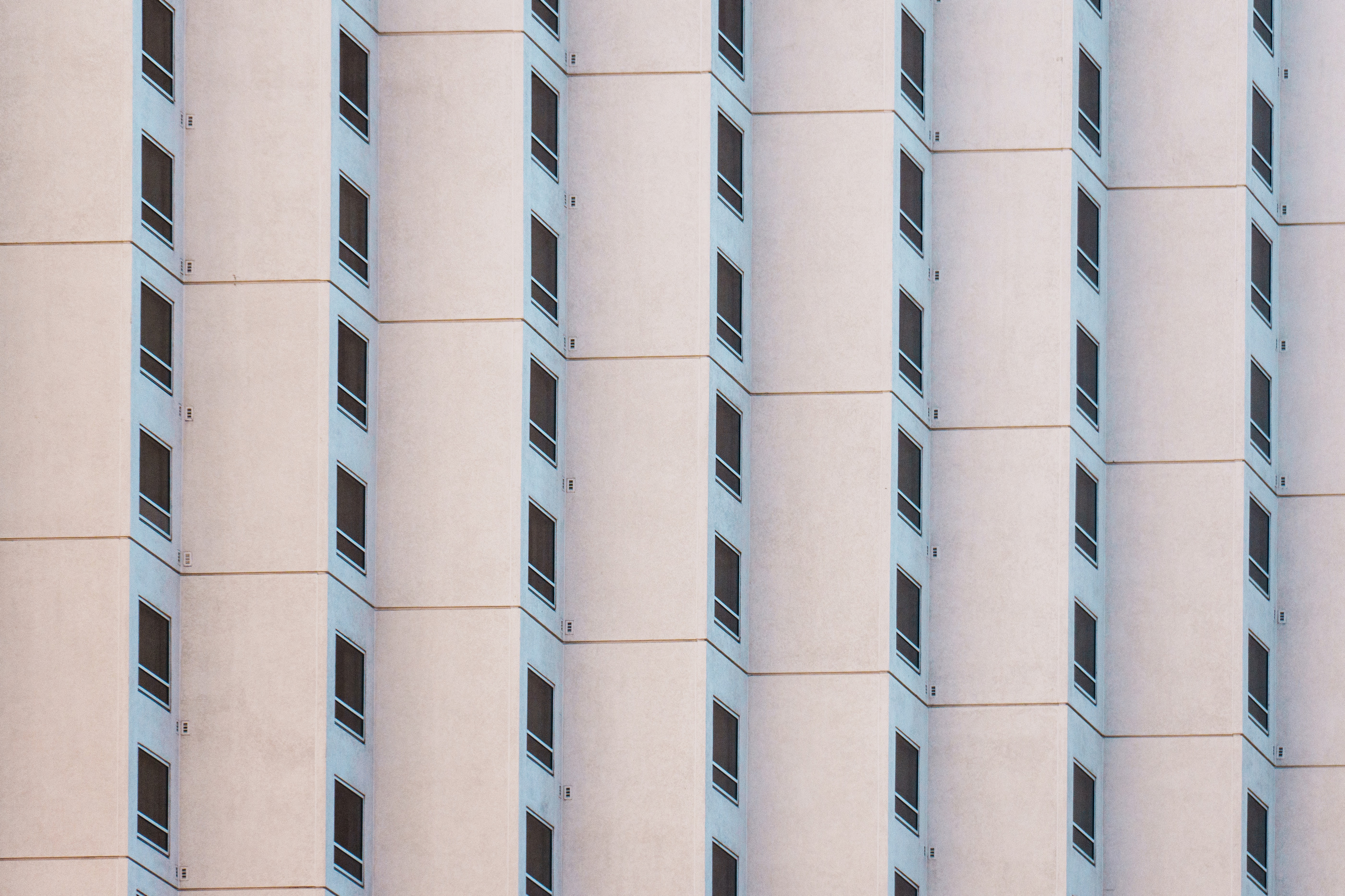Architekturfotograf Rostock: Industriearchitektur und Hochbau — Holger Martens